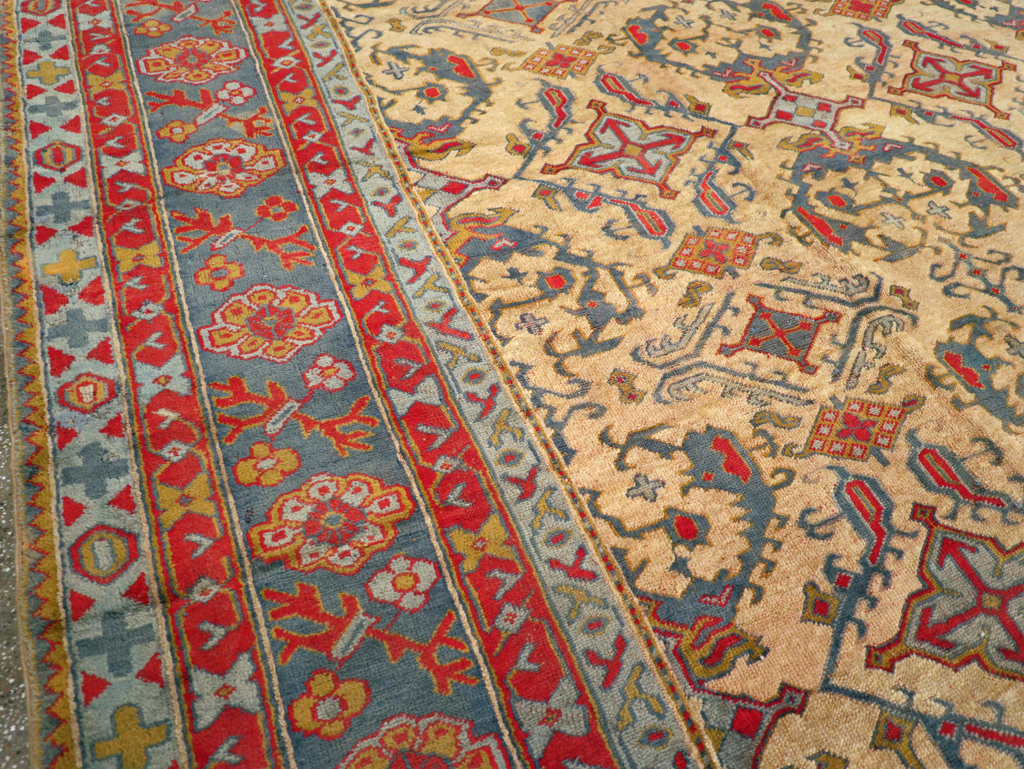 Antique Turkish Oushak Carpet, No.30294 - Gsblank