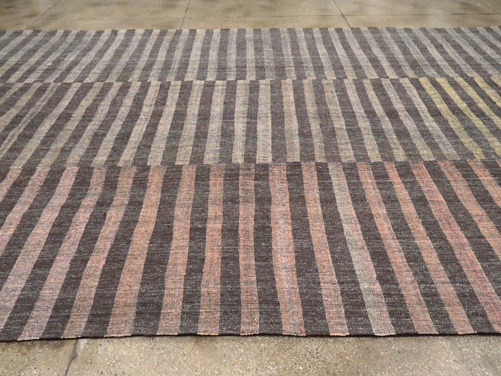 Mid-20th Century Oversize Turkish Flatweave Kilim, No.30296 - Gsblank