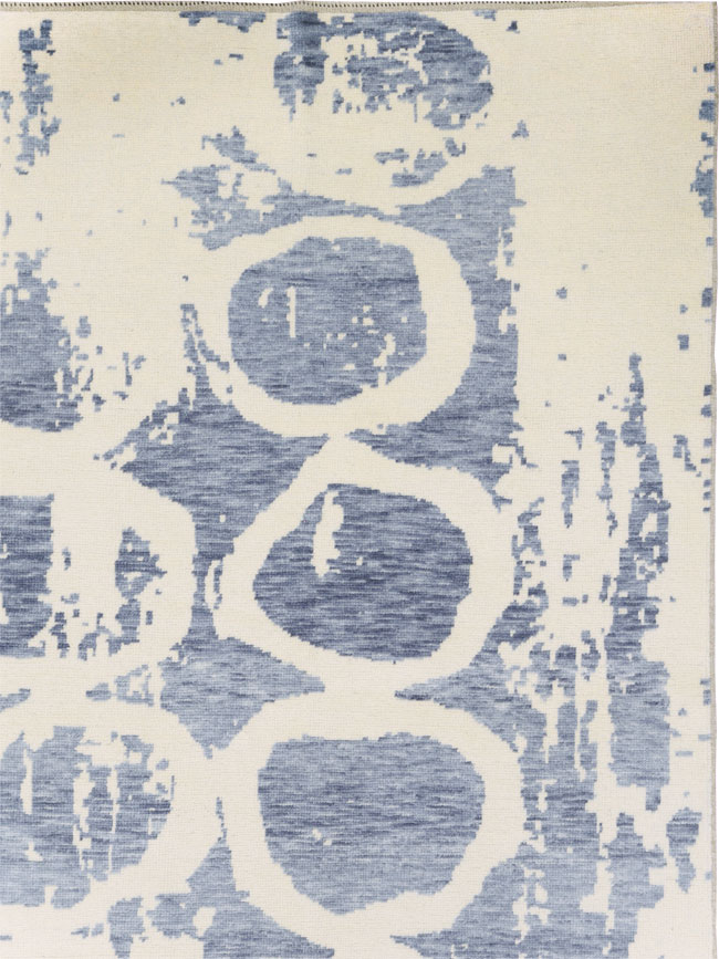 Modern Turkish Room Size Carpet, No.30311 - Gsblank