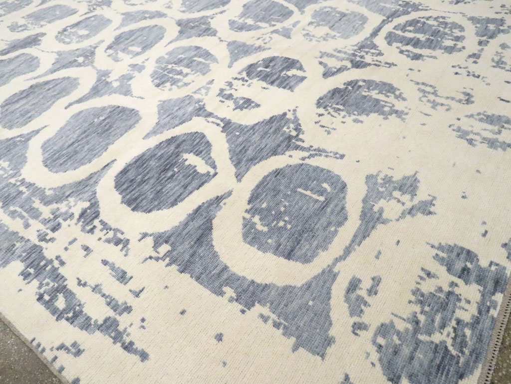 Modern Turkish Room Size Carpet, No.30311 - Gsblank