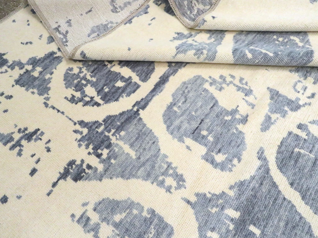 Modern Turkish Room Size Carpet, No.30311 - Gsblank