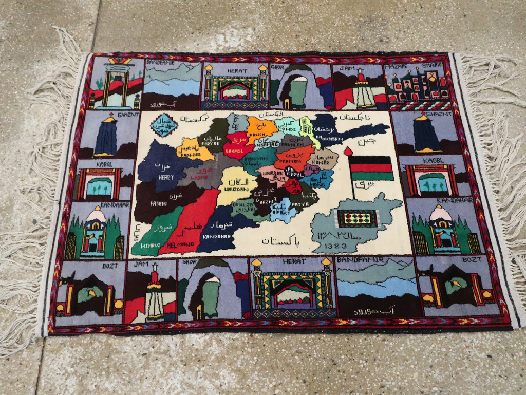 Vintage Turkish Pictorial Map Rug, No.30312 - Gsblank