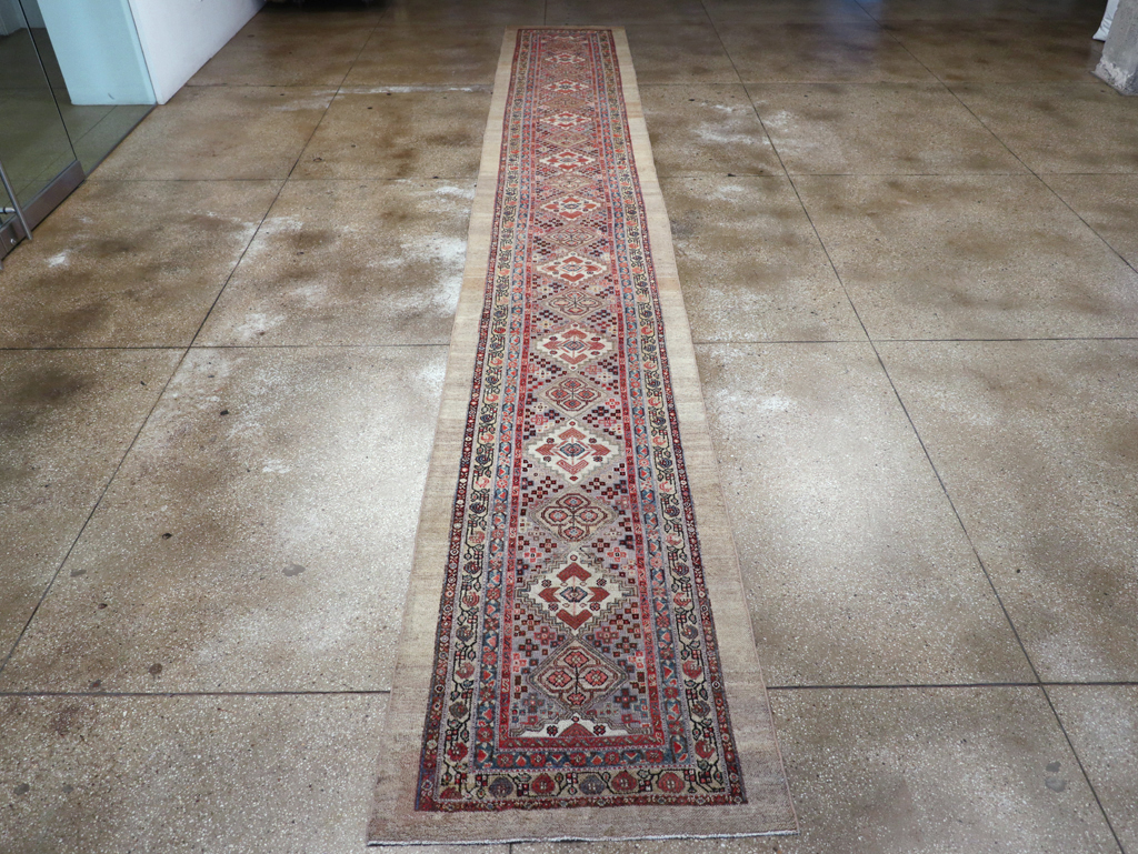 Vintage Persian Serab Long Runner, No.30316 - Gsblank