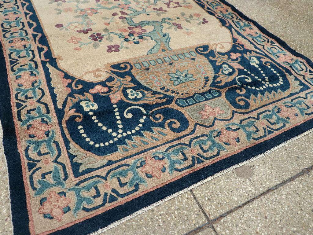 Vintage Chinese Art Deco Accent Rug, No.30362 - Gsblank