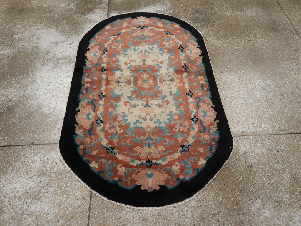 Round Oval Vintage Chinese Art Deco Accent Rug, No.30364 - Gsblank