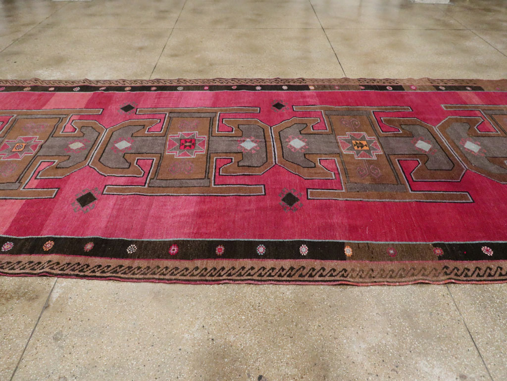 Vintage Turkish Anatolian Wide Gallery Runner, No.30388 - Gsblank