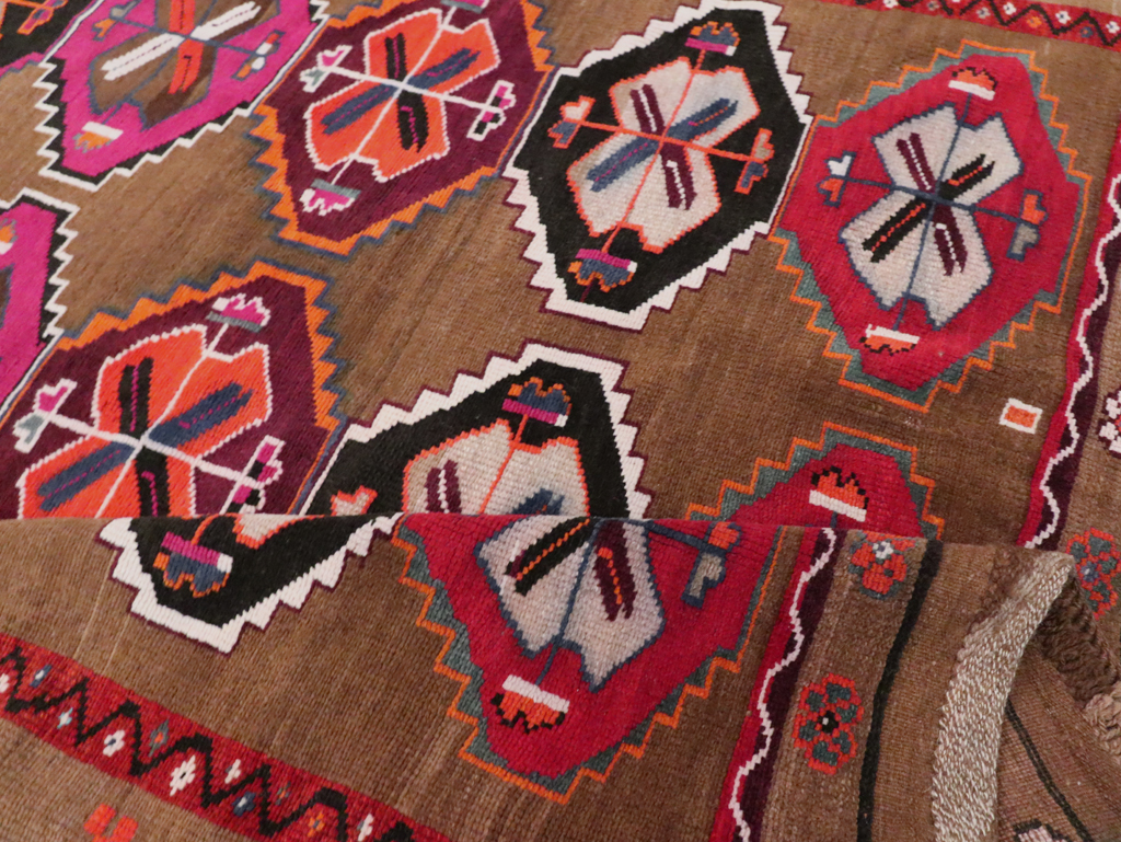 Vintage Turkish Anatolian Small Room Size Carpet, No.30390 - Gsblank