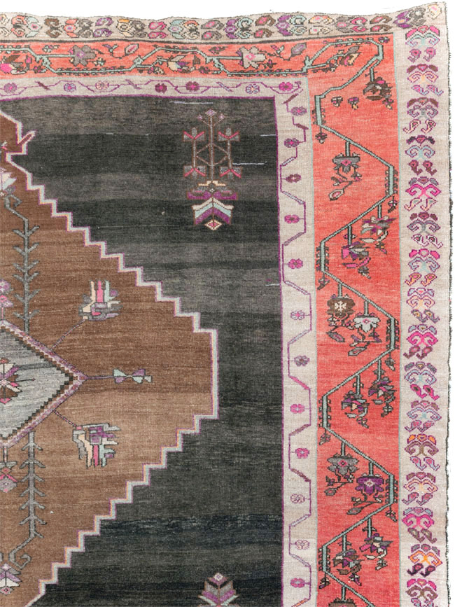 Vintage Anatolian Carpet, No.30392 - Gsblank