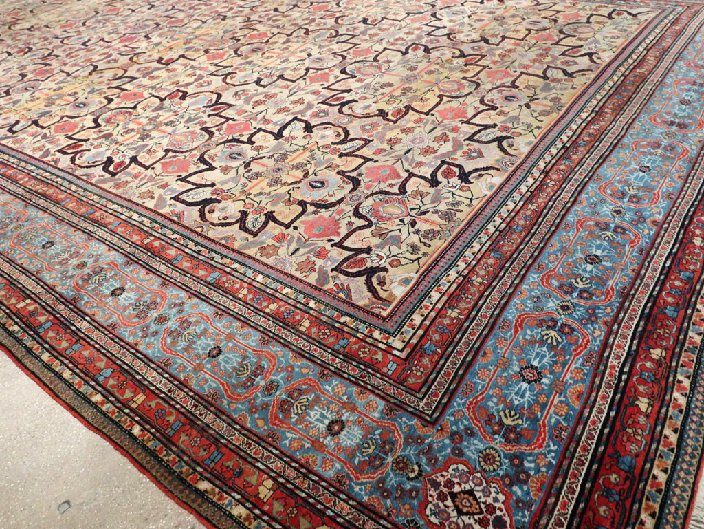 Antique Sarouk Fereghan Carpet, No.30399 - Gsblank
