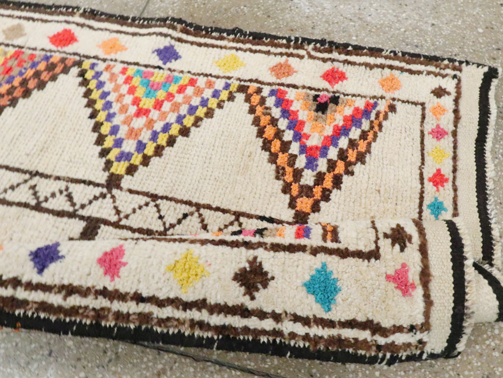 Vintage Anatolian Runner, No.30410 - Gsblank