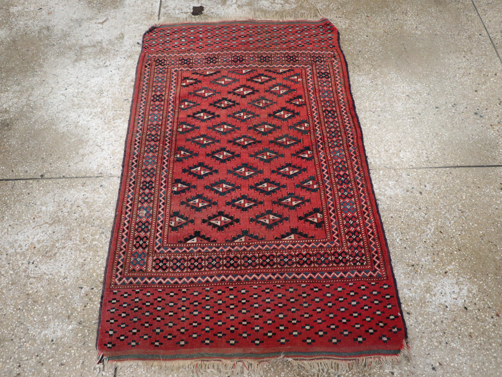 Vintage Central Asian Turkoman Tribal Throw Rug, No.30417 - Gsblank