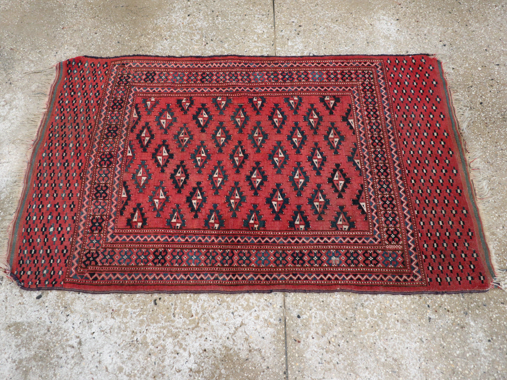 Vintage Central Asian Turkoman Tribal Throw Rug, No.30417 - Gsblank