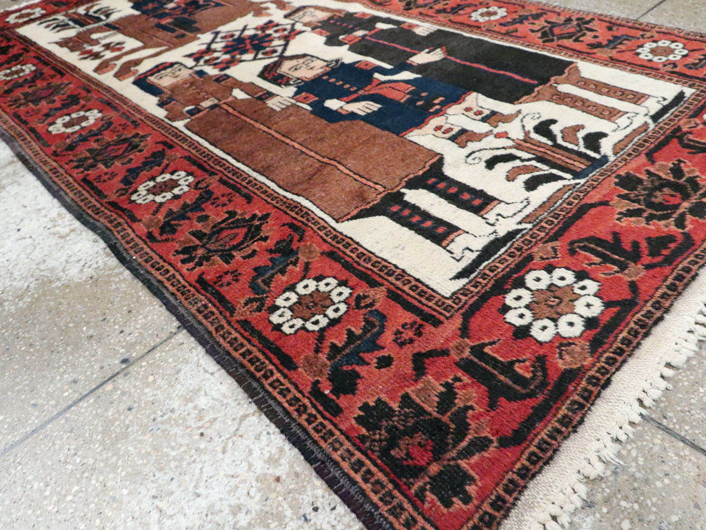 Vintage Pictorial Bakhtiari Rug, No.30427 - Gsblank