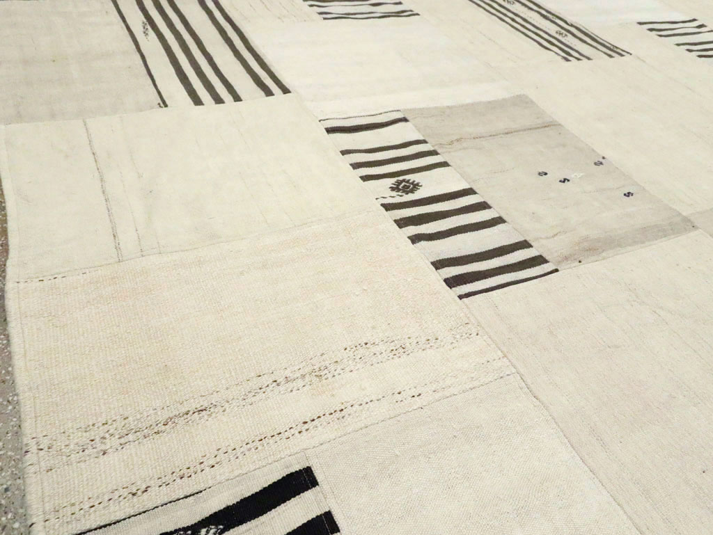 Contemporary Turkish Flatweave Kilim, No.30434 - Gsblank