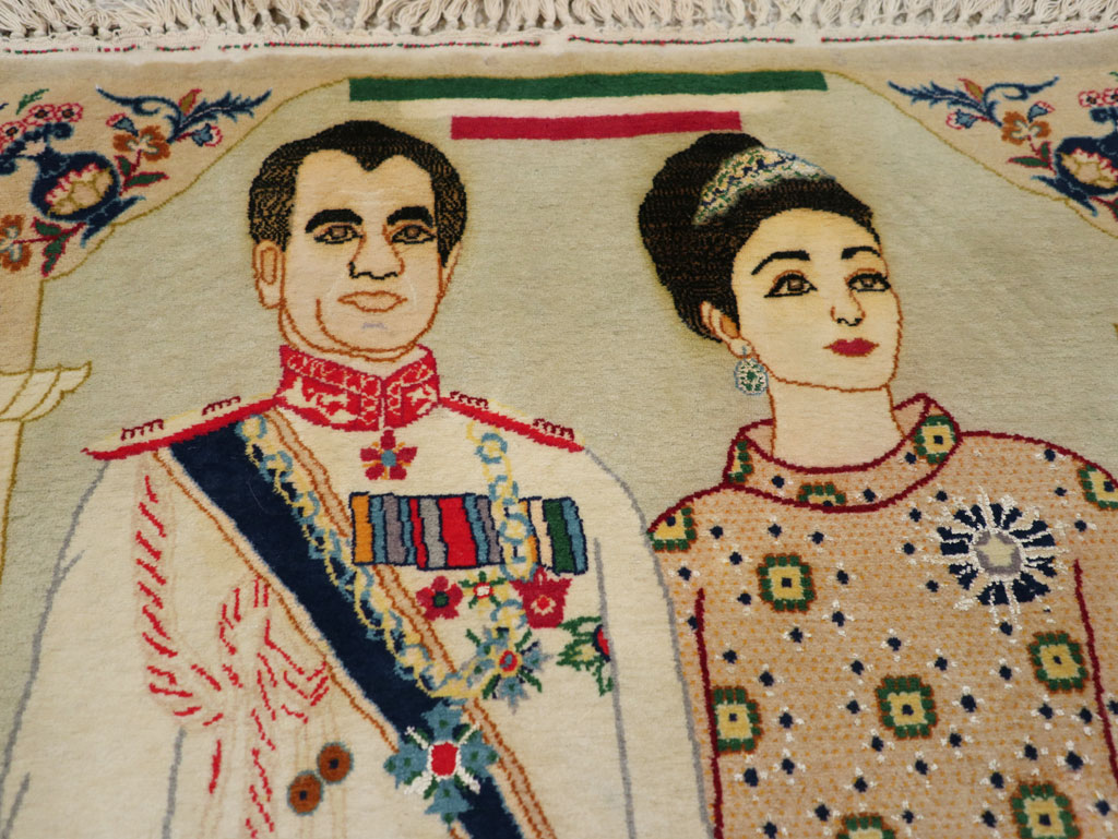 Vintage Persian Pictorial Kashan Rug, No.30438 - Gsblank