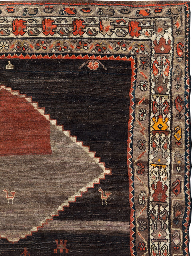 Antique Persian Hamadan Accent Rug, No.30439 - Gsblank