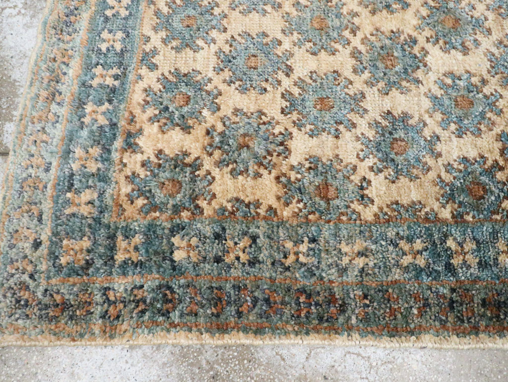 Vintage Turkish Oushak Accent Rug, No.30440 - Gsblank
