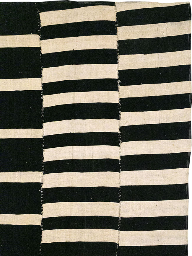 Modern Persian Flatweave Kilim Gallery Carpet, No.30458 - Gsblank