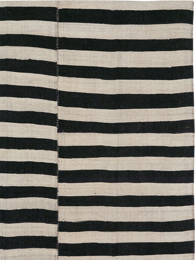 Vintage Persian Flatweave Kilim Small Room Size Carpet, No.30462 - Gsblank