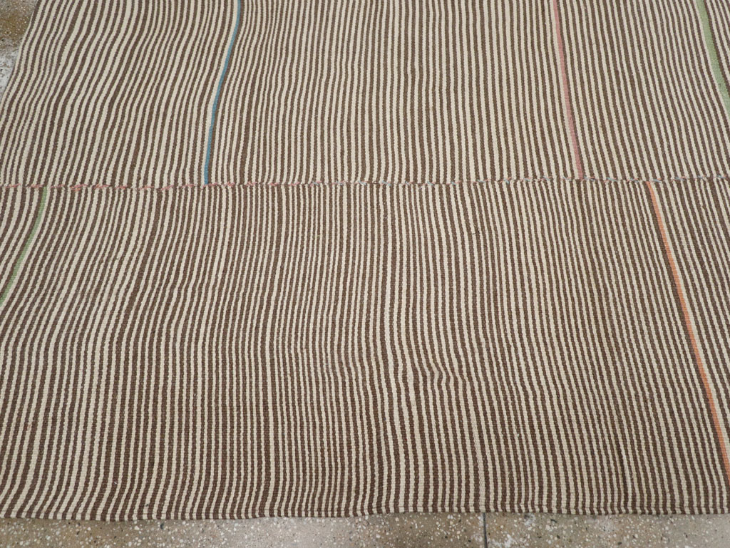 Contemporary Persian Flatweave Kilim Room Size Carpet, No.30466 - Gsblank