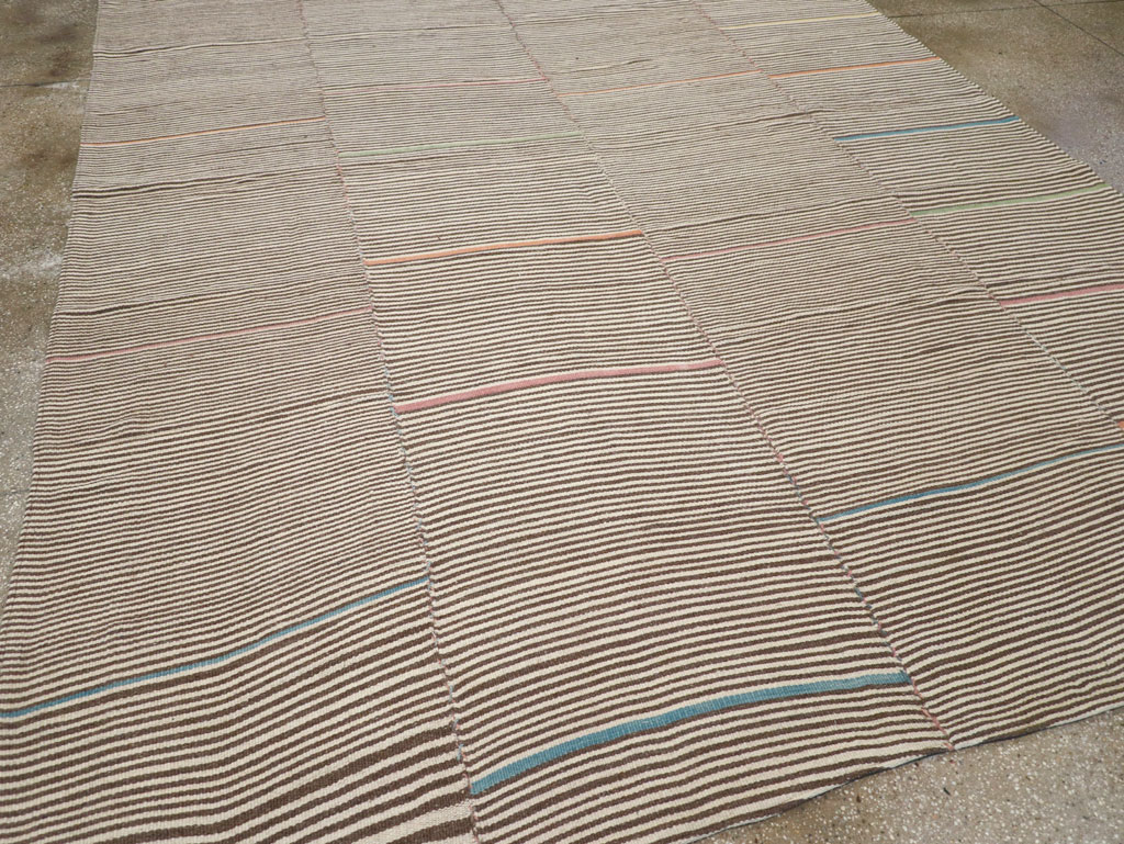 Contemporary Turkish Flatweave Kilim Room Size Carpet, No.30466 - Gsblank