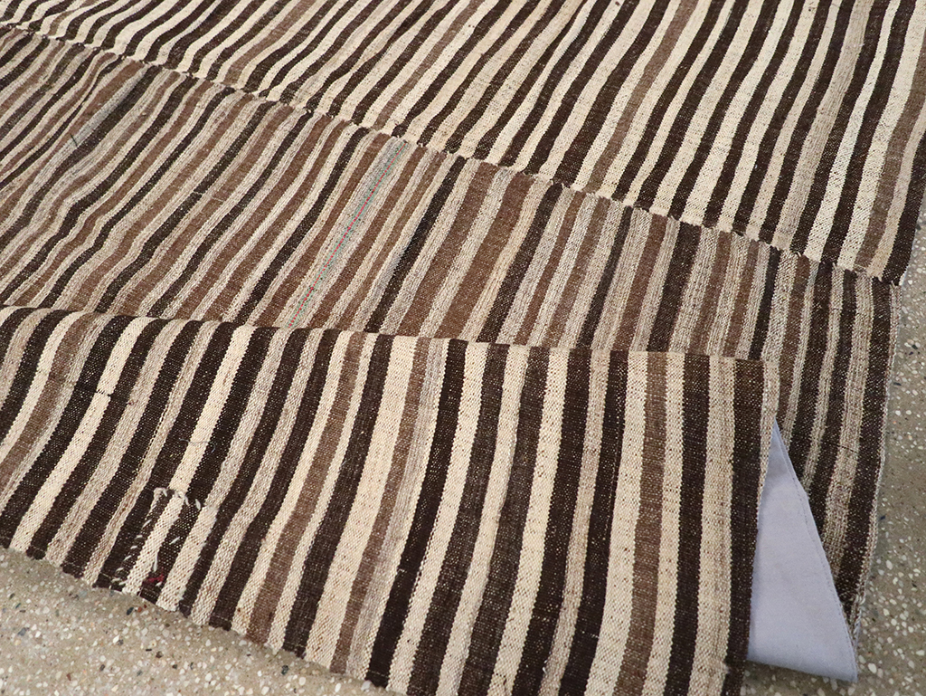 Vintage Persian Flatweave Kilim Accent Rug, No.30467 - Gsblank