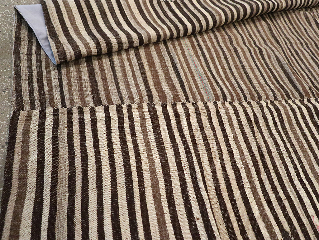 Vintage Persian Flatweave Kilim Accent Rug, No.30467 - Gsblank