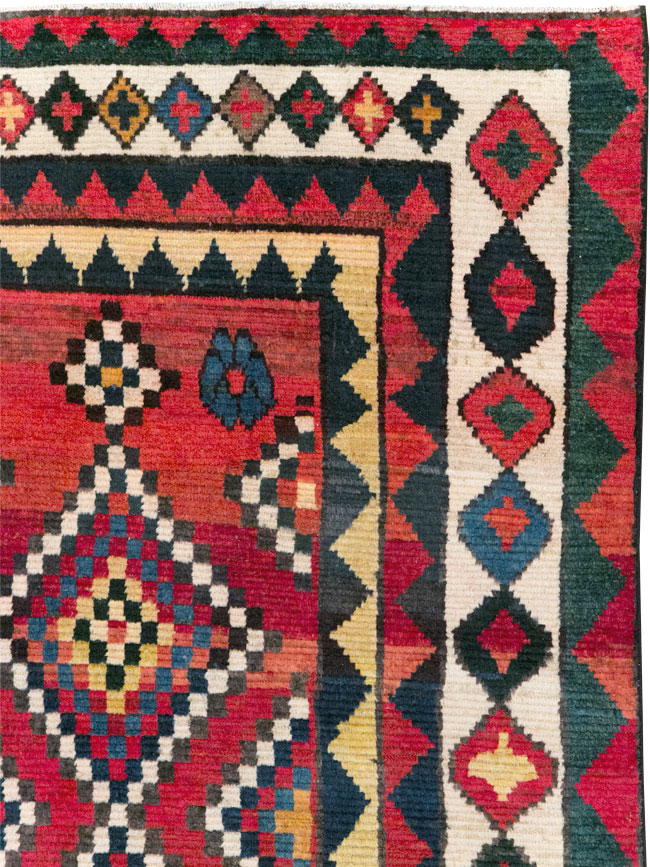 Vintage Persian Gabbeh Accent Rug, No.30476 - Gsblank