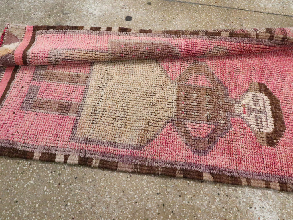 Vintage Turkish Anatolian Pictorial Runner, No.30493 - Gsblank