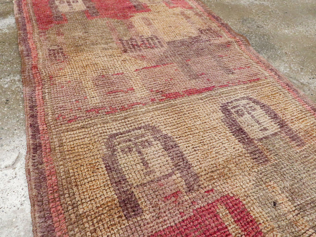 Vintage Turkish Anatolian Pictorial Runner, No.30494 - Gsblank