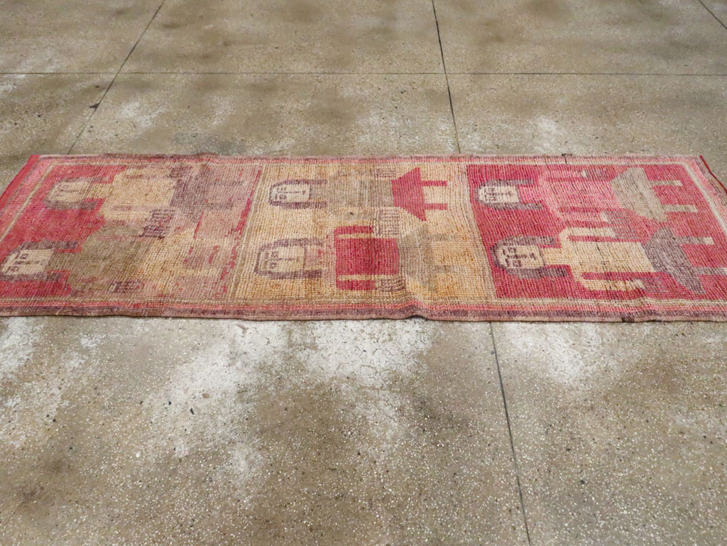 Vintage Turkish Anatolian Pictorial Runner, No.30494 - Gsblank