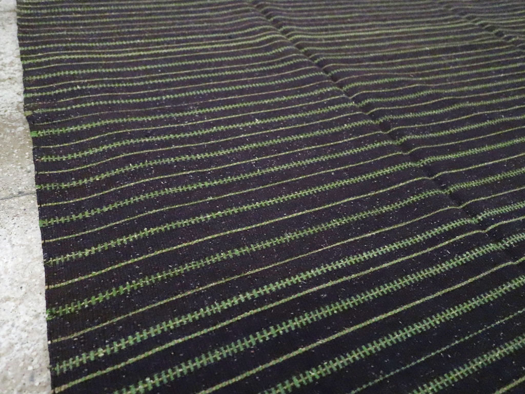 Vintage Turkish Flatweave Kilim Accent Rug, No.30500 - Gsblank