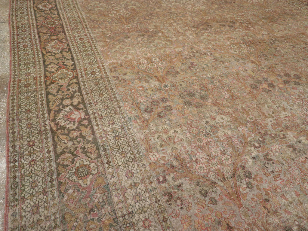 Antique Persian Isfahan Large Carpet, No.30507 - Gsblank