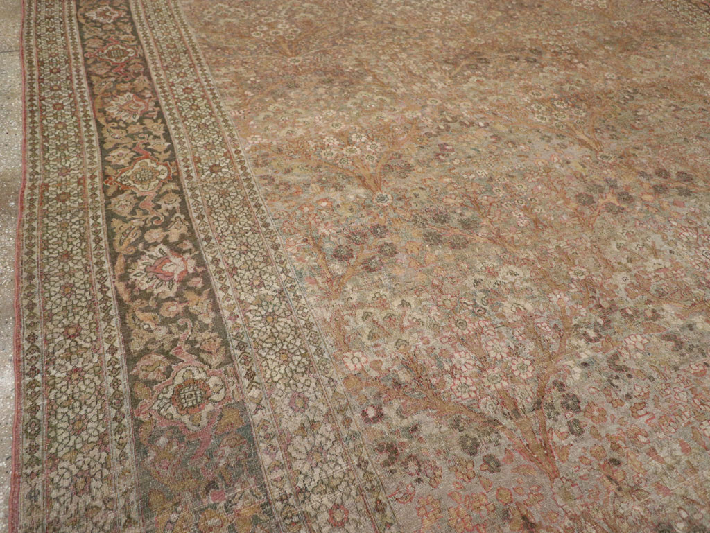 Antique Persian Isfahan Large Carpet, No.30507 - Gsblank