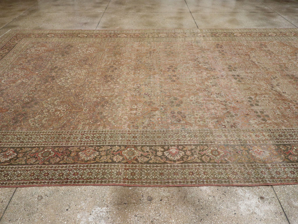 Antique Persian Isfahan Large Carpet, No.30507 - Gsblank