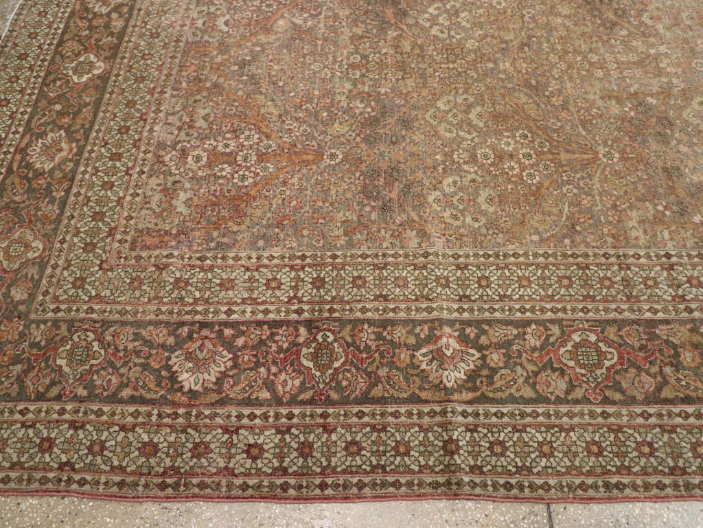 Antique Persian Isfahan Large Carpet, No.30507 - Gsblank