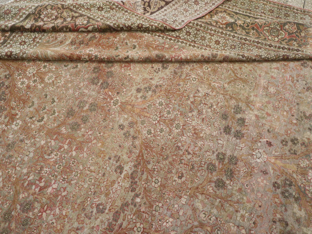 Antique Persian Isfahan Large Carpet, No.30507 - Gsblank