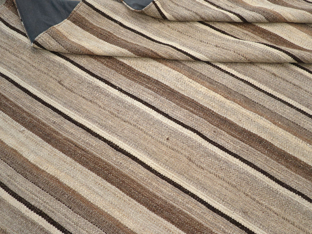 Contemporary Turkish Flatweave Kilim Room Size Carpet, No.30510 - Gsblank