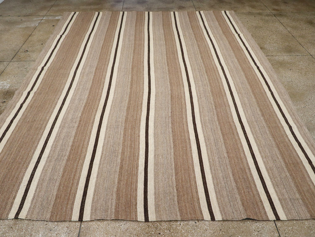 Contemporary Turkish Flatweave Kilim Room Size Carpet, No.30511 - Gsblank