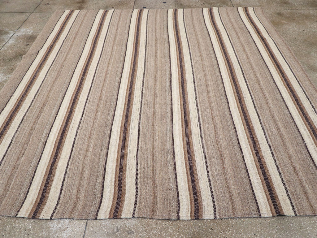 Contemporary Turkish Flatweave Kilim Square Room Size Carpet, No.30512 - Gsblank