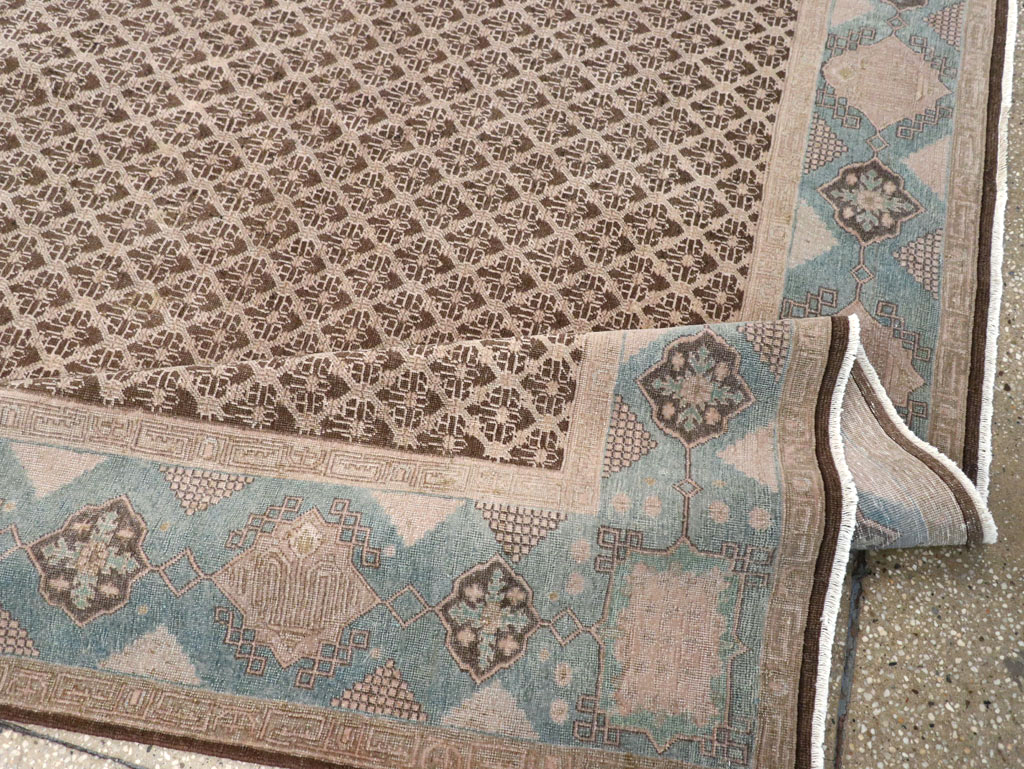 Antique Persian Serab Accent Carpet, No.30520 - Gsblank