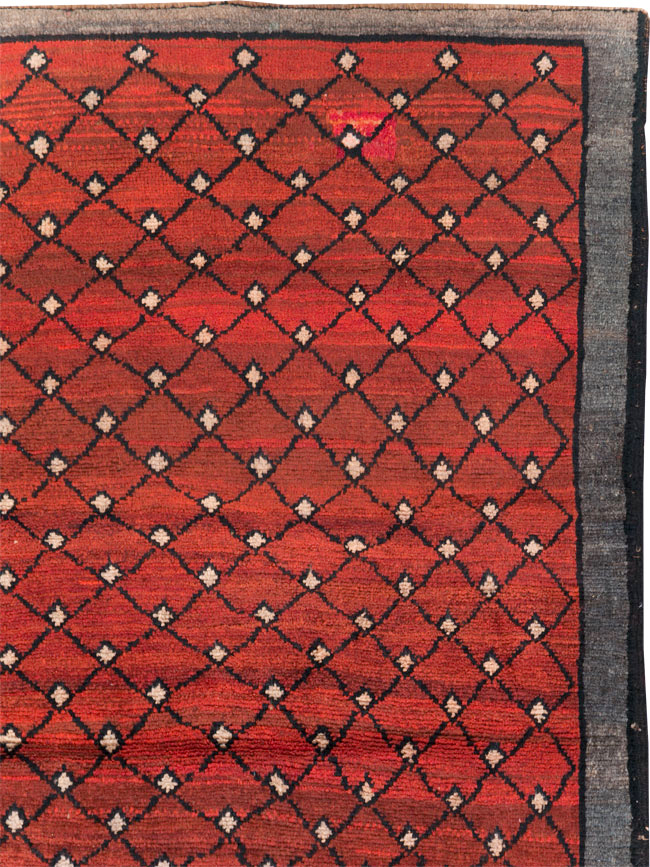 Vintage Anatolian Carpet, No.30528 - Gsblank