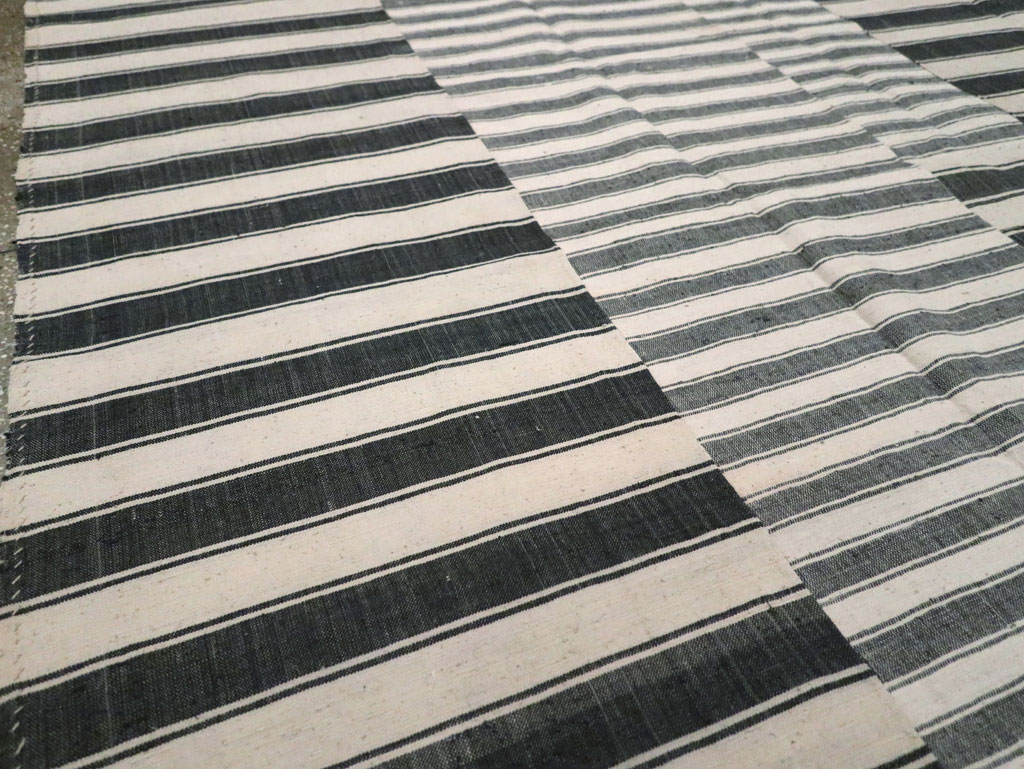 Vintage Turkish Flatweave Kilim Room Size Carpet, No.30530 - Gsblank