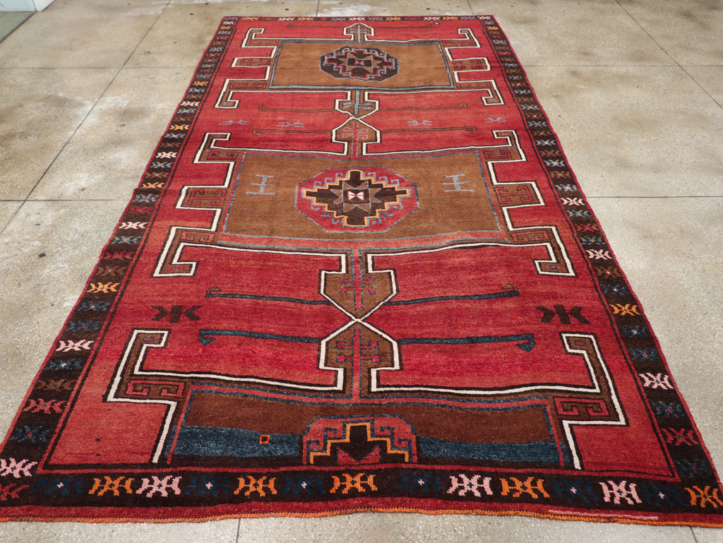 Vintage Turkish Anatolian Tribal Room Size Carpet, No.30550 - Gsblank