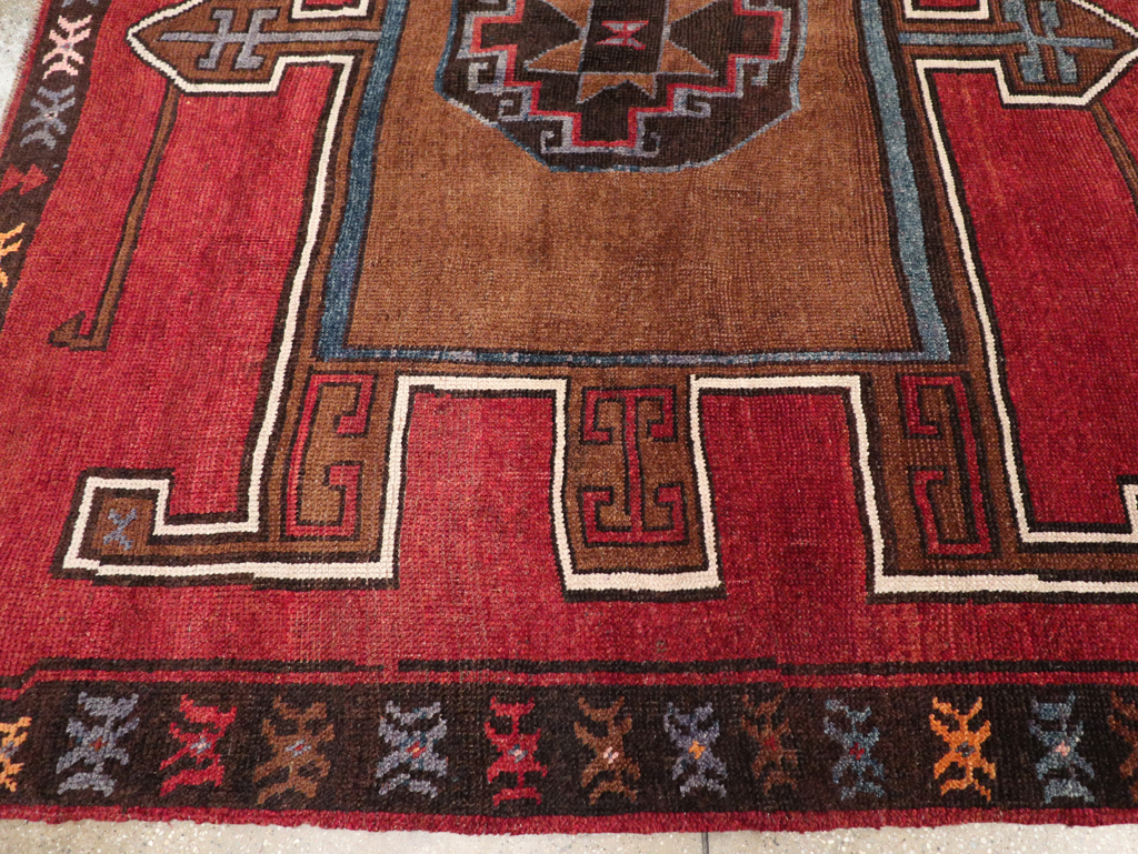 Vintage Turkish Anatolian Tribal Room Size Carpet, No.30550 - Gsblank