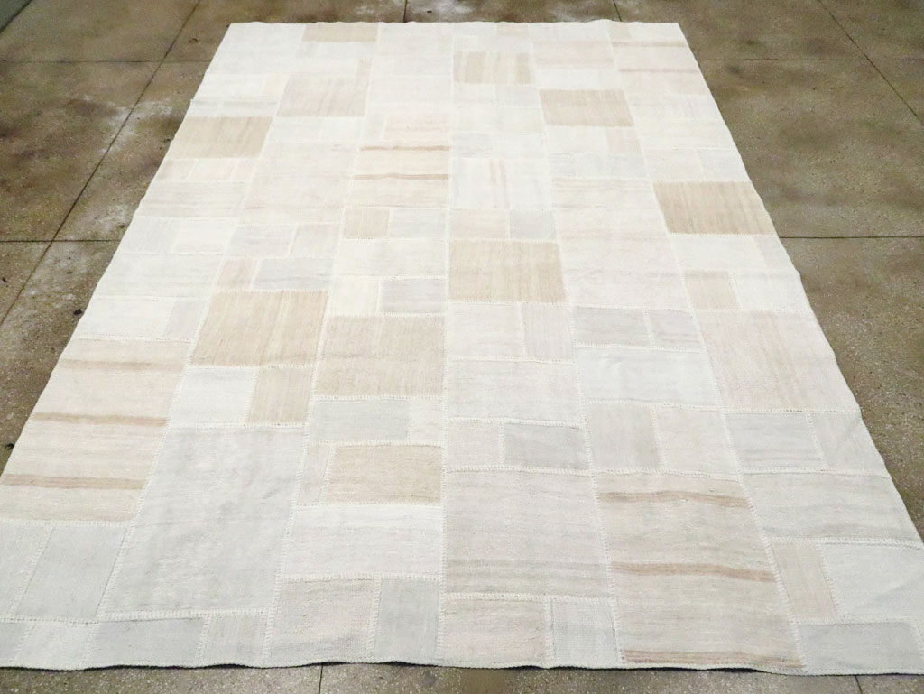 Modern Turkish Flatweave Kilim Room Size Carpet, No.30578 - Gsblank