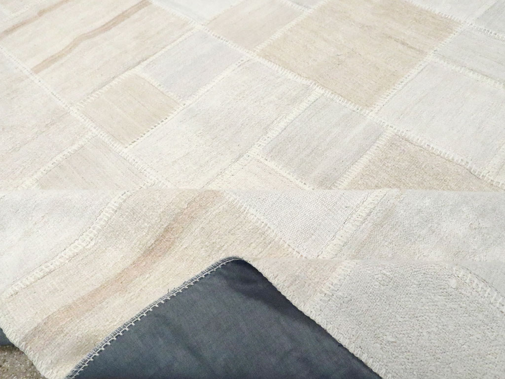 Modern Turkish Flatweave Kilim Room Size Carpet, No.30578 - Gsblank