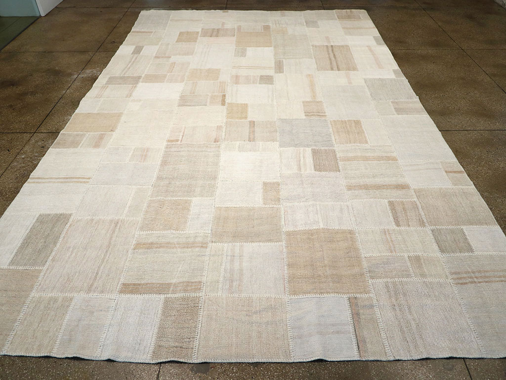Modern Turkish Flatweave Kilim, No.30579 - Gsblank