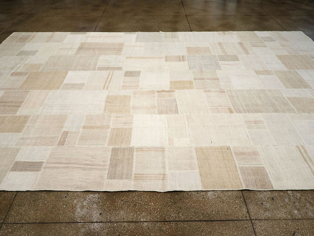 Modern Turkish Flatweave Kilim, No.30579 - Gsblank