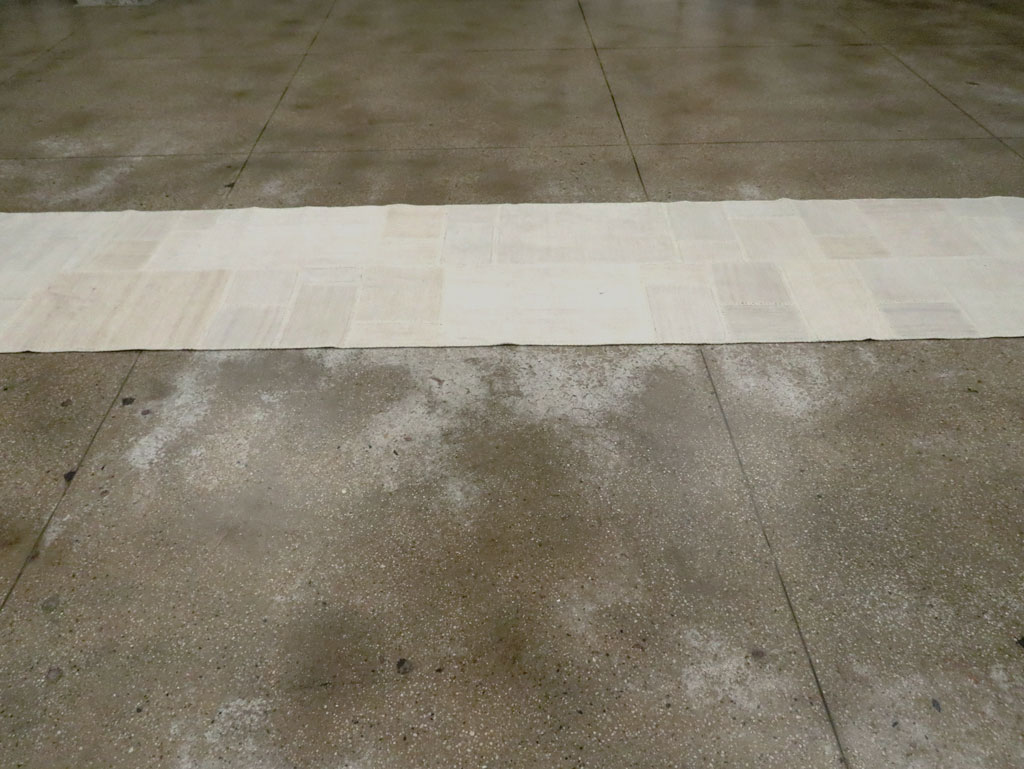 Contemporary Turkish Flatweave Kilim Patchwork Runner, No.30581 - Gsblank